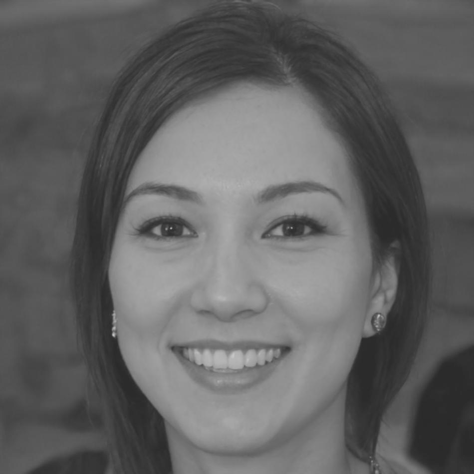 Portrait of Nadia Ostroff, language model and evaluation instructor